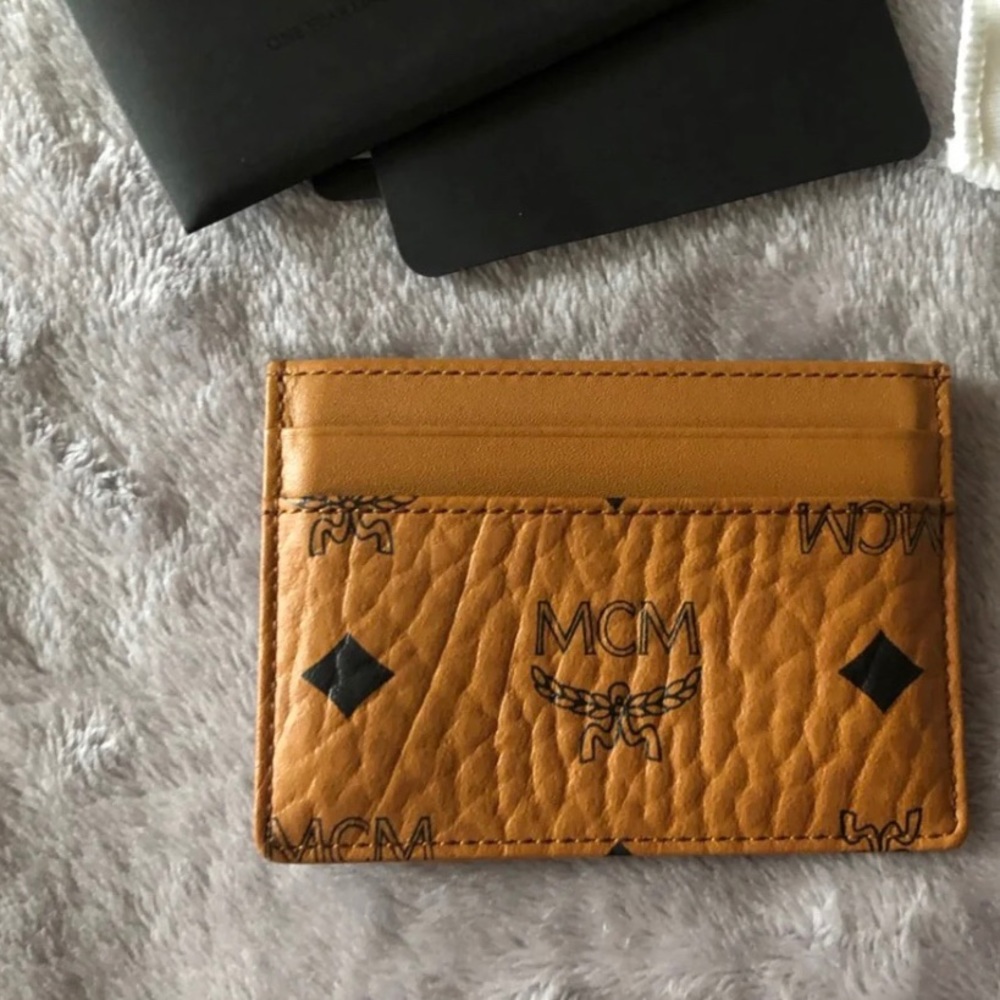 Mcm card case